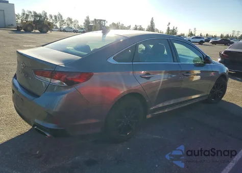 2018 Hyundai Sonata Se z USA, uszkodzony, nr VIN 5NPE24AF0JH700437